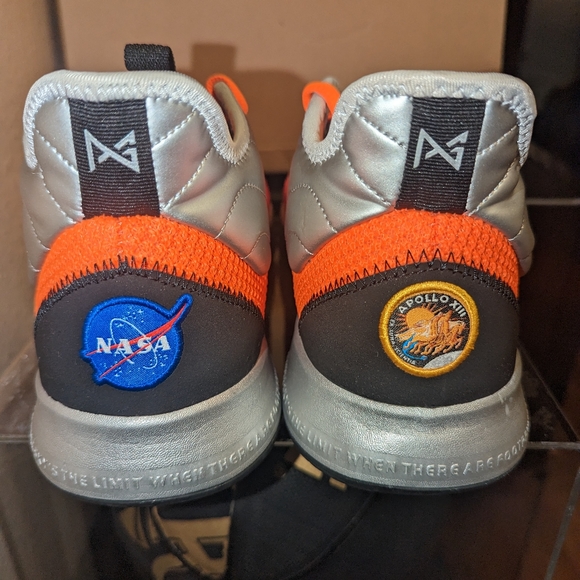 Nike PG 3 x NASA Armstrong Building 703 VNDS - Picture 5 of 6
